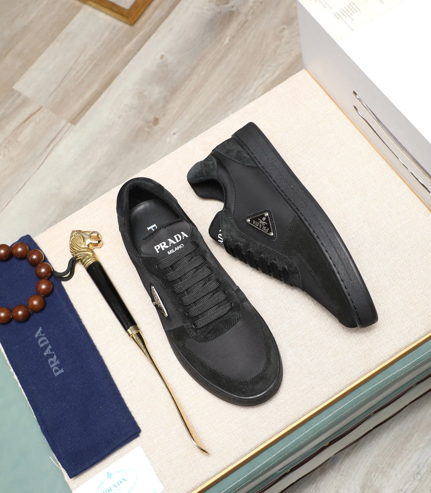 Men's men's shoes💰440🌹🌹[PRADA—Prada] latest model🙈original replica! 👟👟👟Available here. The workmanship is top-notch. The upper is made of Italian 🇮🇹Imported calfskin. ❗️Breathable genuine leather lining @Suitable for travel. The original version has an enlarged engraved sole, making it suitable for all kinds of travels, showing low-key luxury. Let quality speak for itself. Color: Size: 38-44